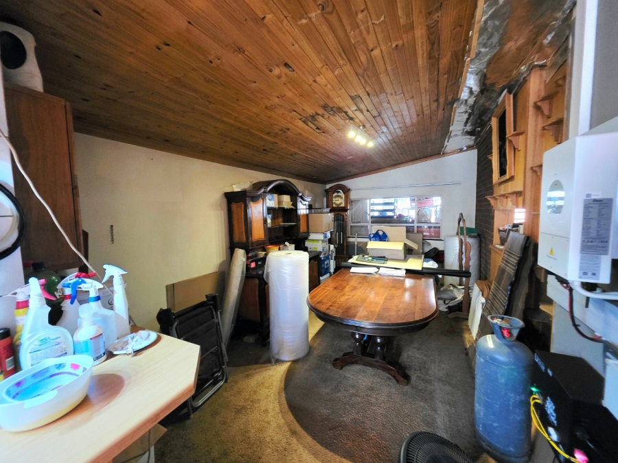 6 Bedroom Property for Sale in Brandwag Free State